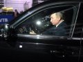 Путин призвал «подставить плечо» автопрому